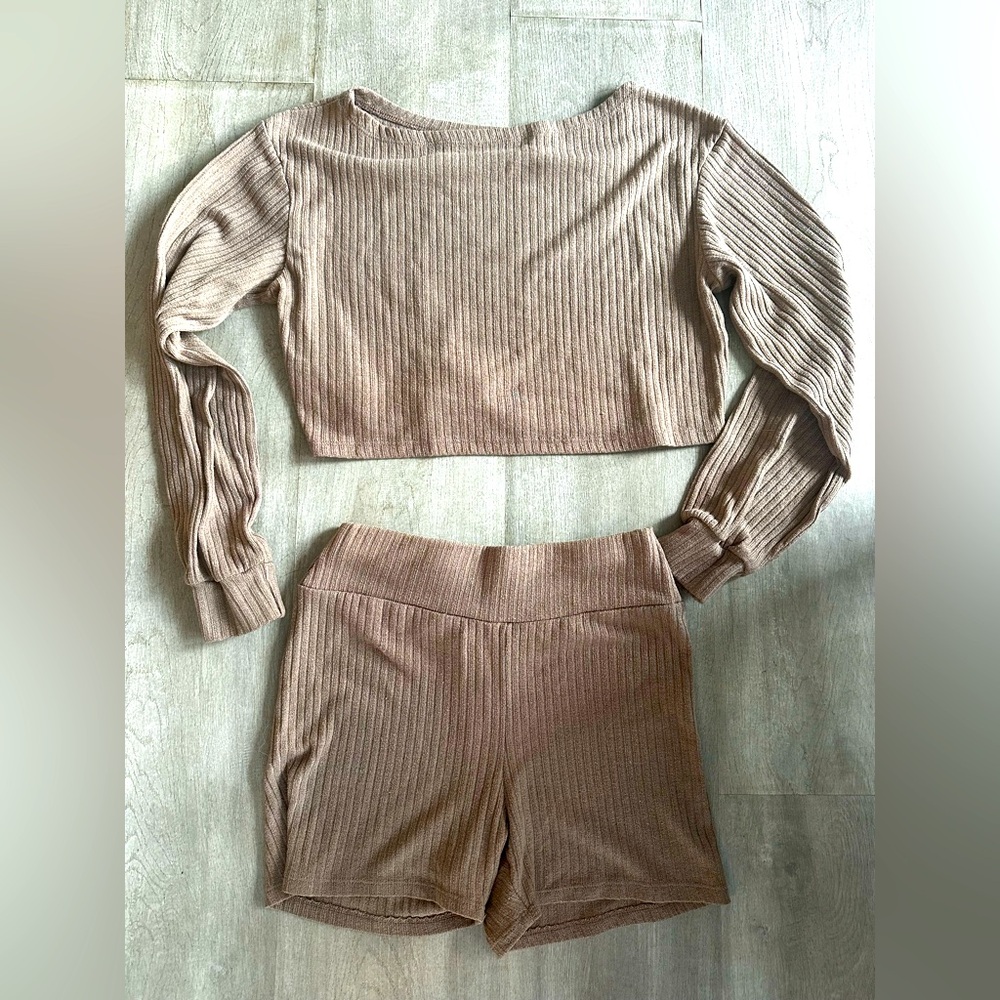 SHEIN Taupe Ribbed Knit Top with shorts